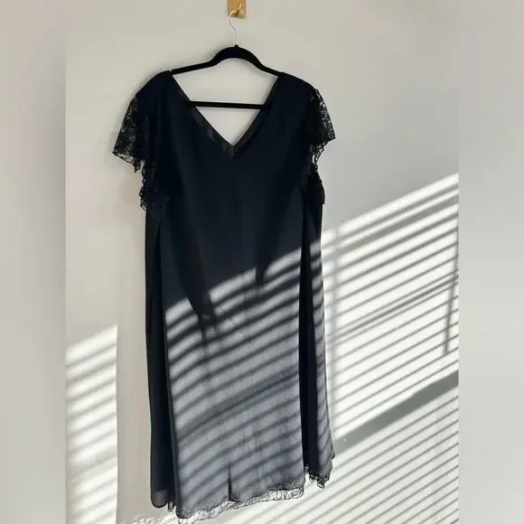 Vintage Studio 1940 Black Dress Lace Trim Lace Flutter Sleeve Size 26W - Picture 2 of 7